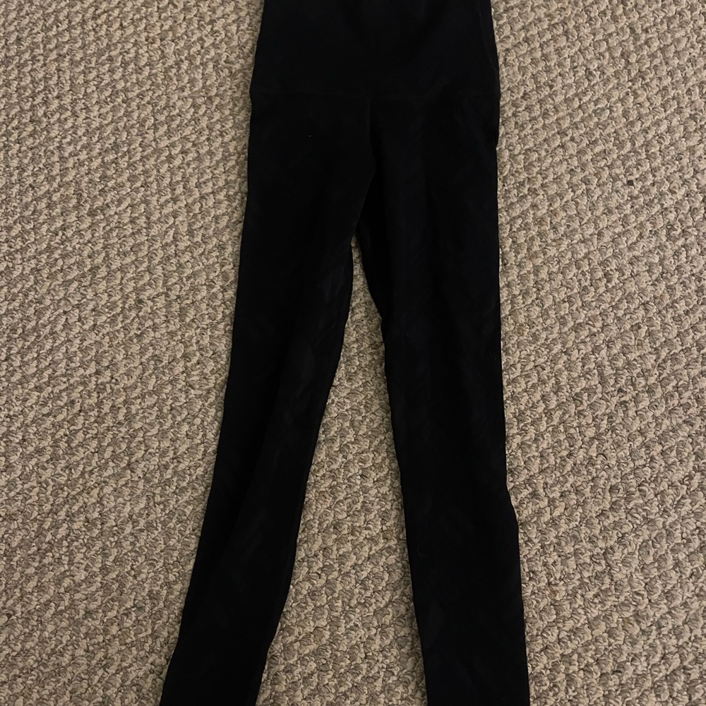 Cyclebar high waisted leggings